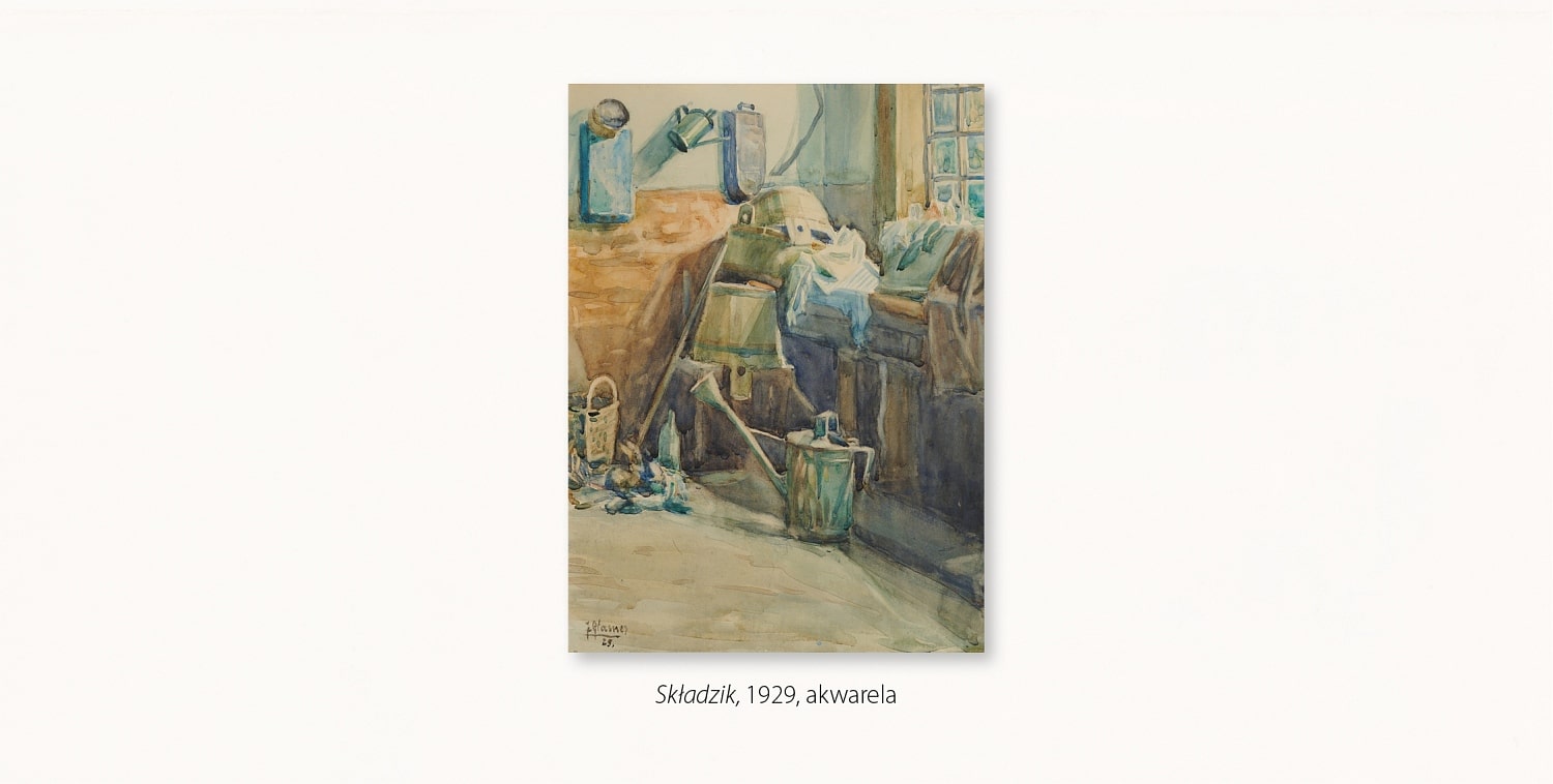 Składzik, 1929 r., kompozycja wertykalna przedstawia wnętrze pomieszczenia. W rogu ułożone zostały przedmioty, są to m.in. kosz wiklinowy, butelka, balie, konewki, krzesło, być może walizka przykryta różnobarwnymi tkaninami. Z prawej strony obrazu znajduje się okno.